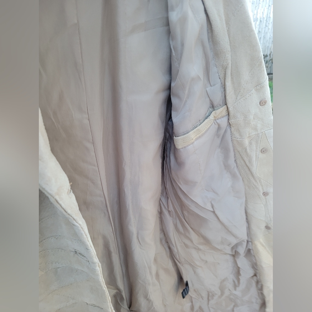 Suede Coat - image 6